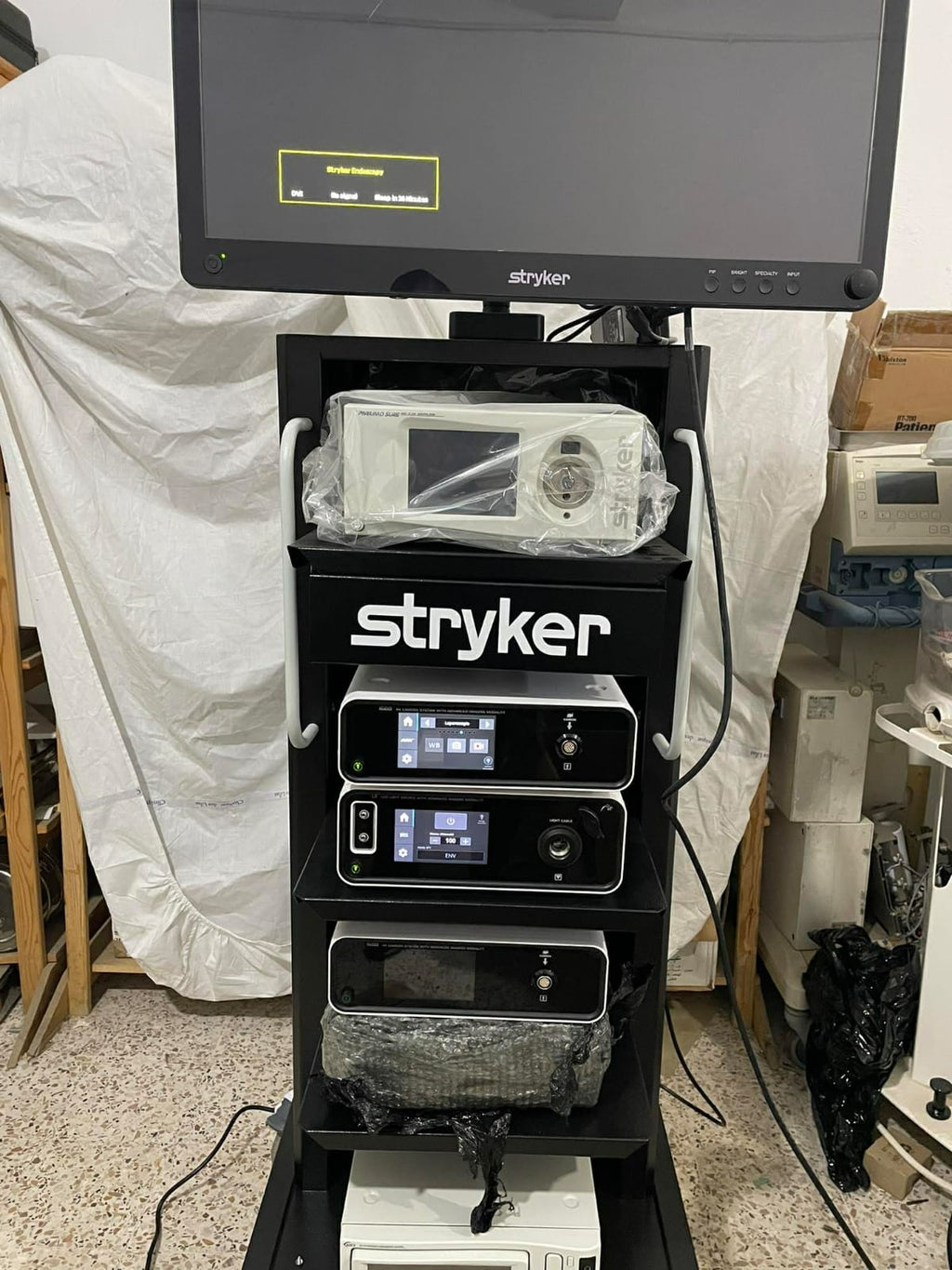 Stryker 1688 Laparoscopy Tower – Complete Professional Surgical Imaging Solution